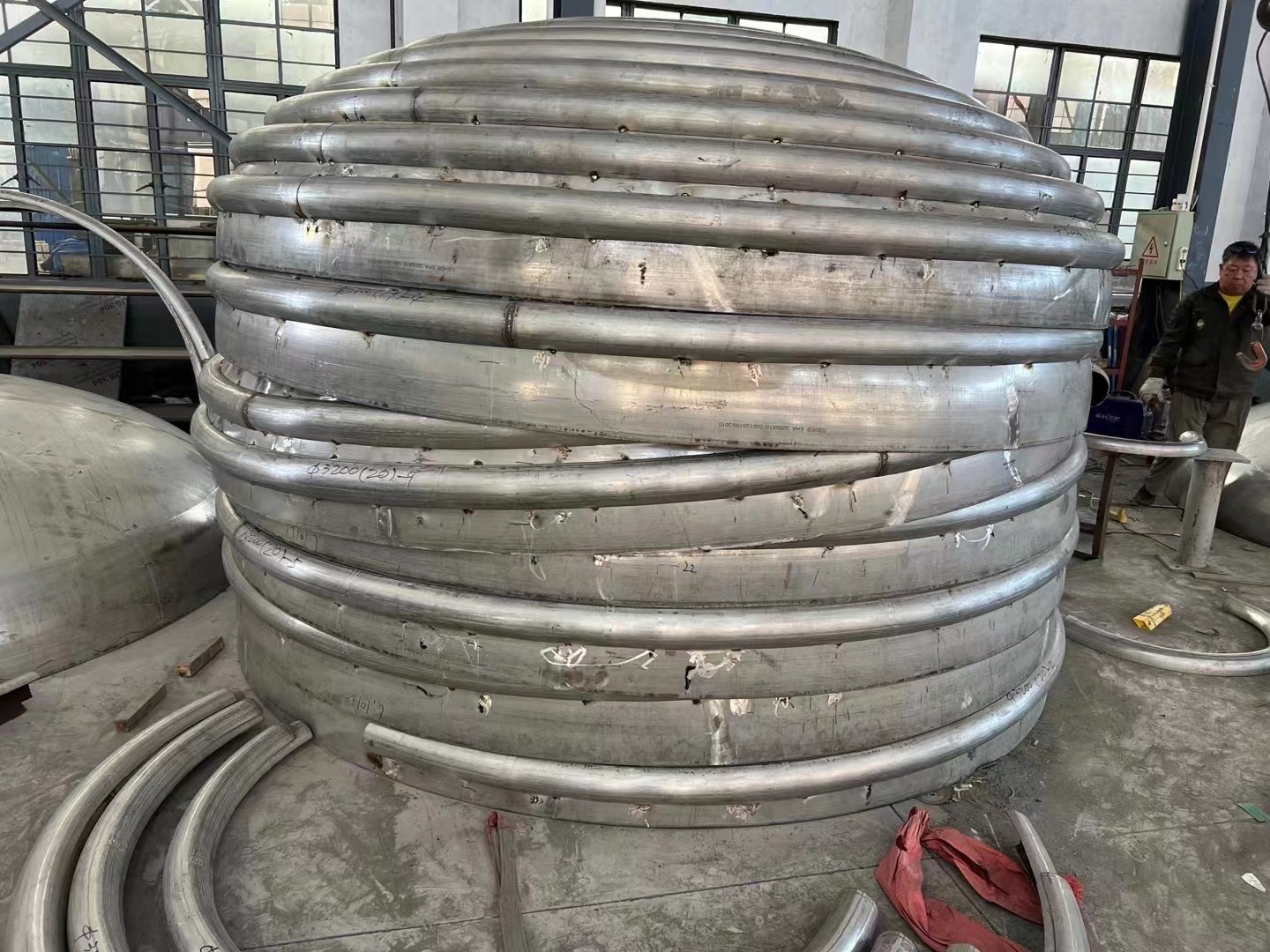 封頭盤管生產(chǎn)過程中的缺陷如何解決？